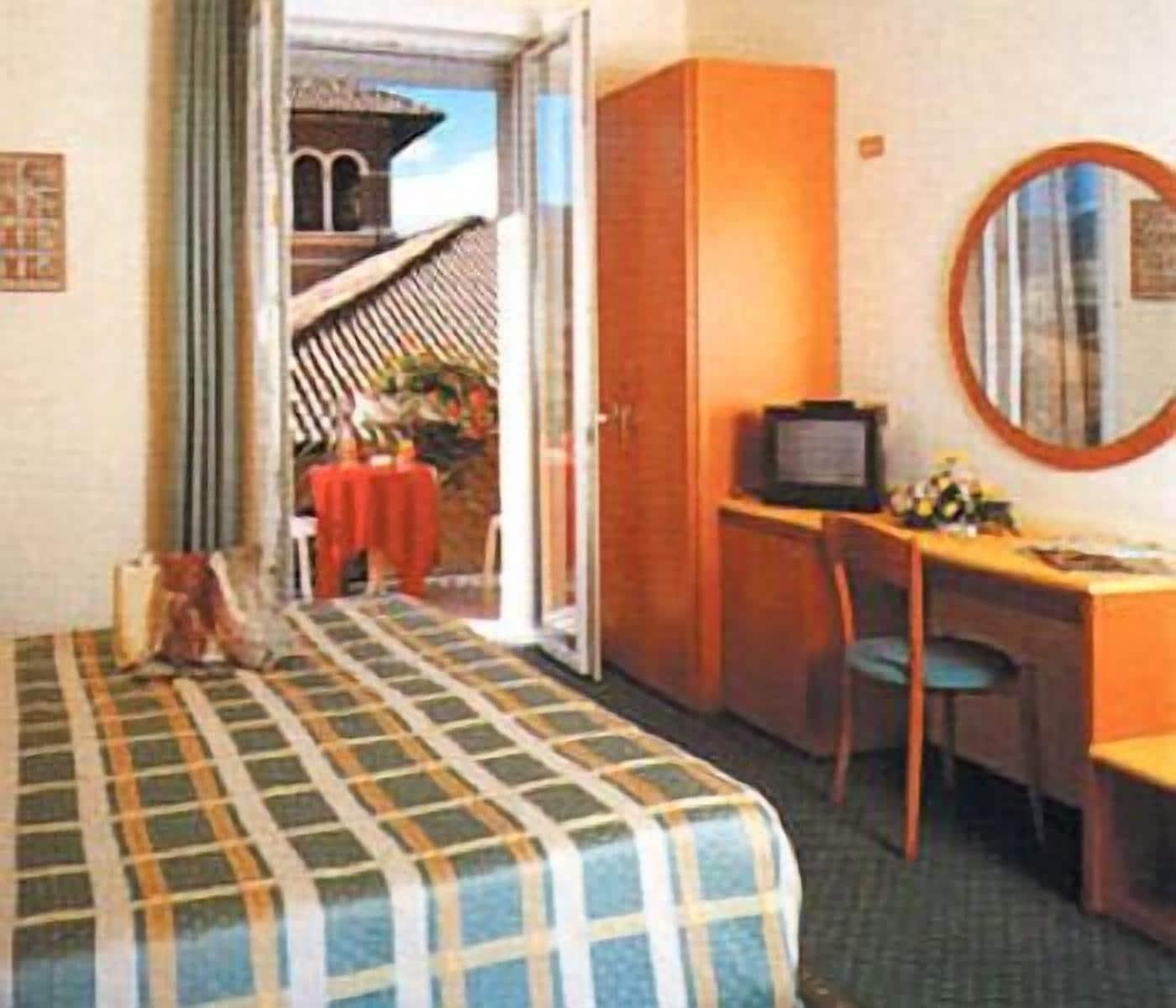 Hotel Meeting Stresa Esterno foto