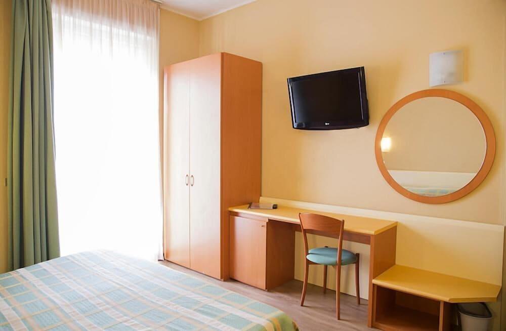 Hotel Meeting Stresa Esterno foto